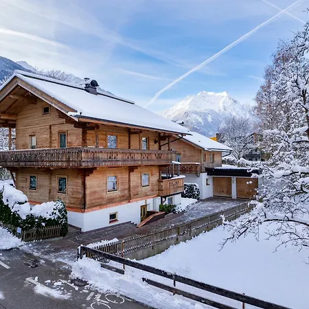 - Julitta Apartment Mayrhofen