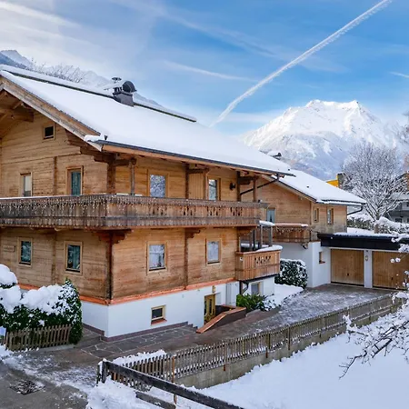 Chalet - Appartements Julitta * Mayrhofen