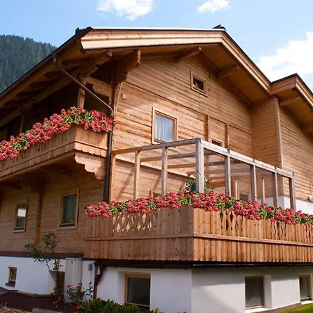Chalet - Appartements Julitta *